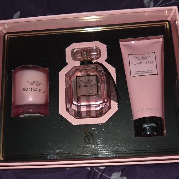 Victoria's Secret Other - Nwt Victoria's Secret Bombshell Gift Set